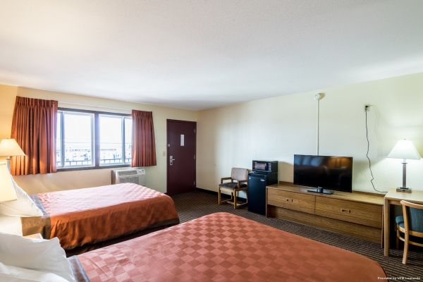 Scottish Inns and Suites (Eau Claire)